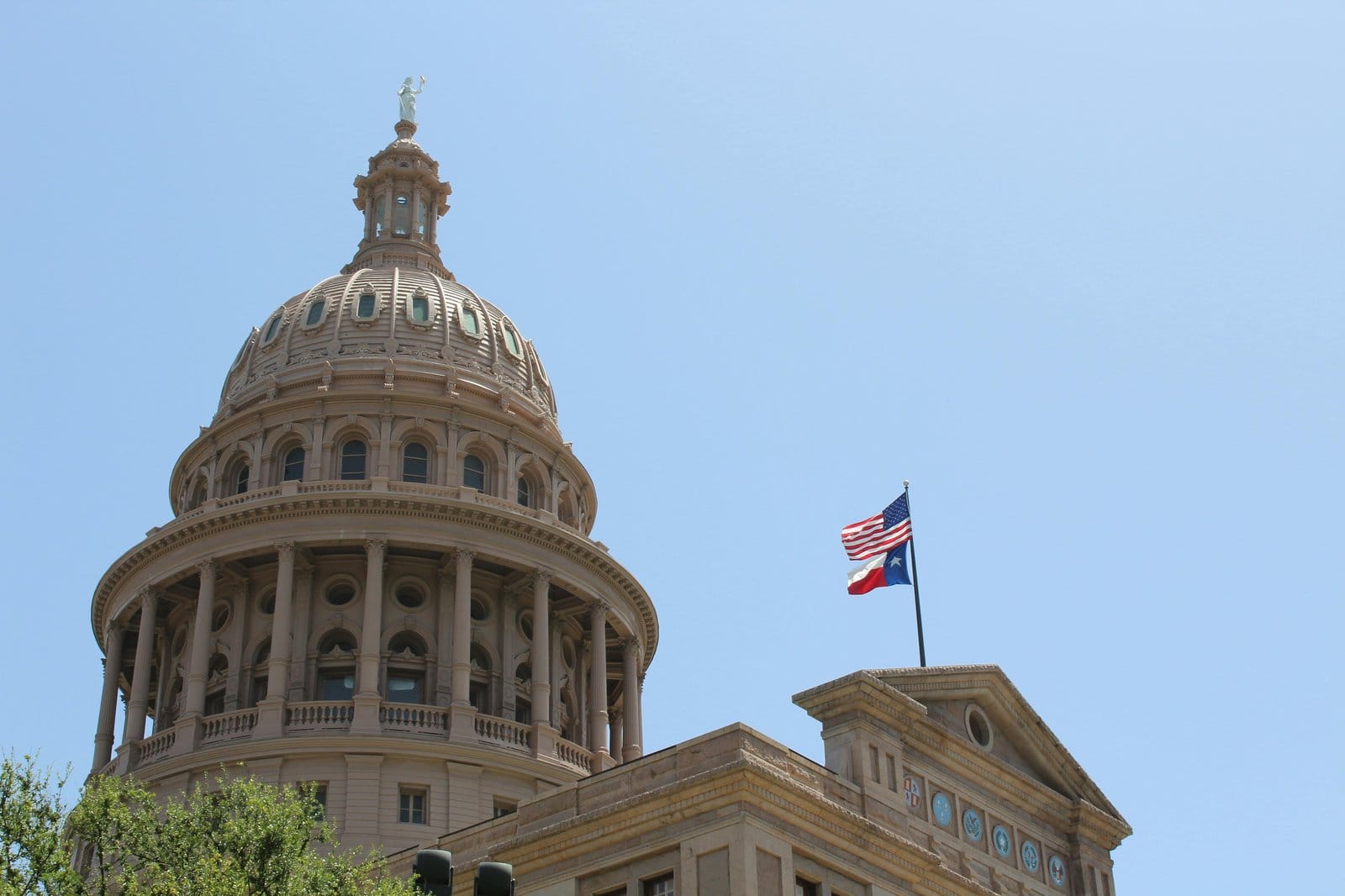 Private health insurance Texas PPO plan guide — Texas State Capitol building in Austin